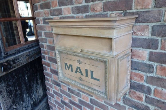 ディズニーシーのメールボックス