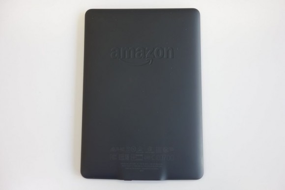 キンドル電子書籍リーダー「Kindle Paperwhite」裏面