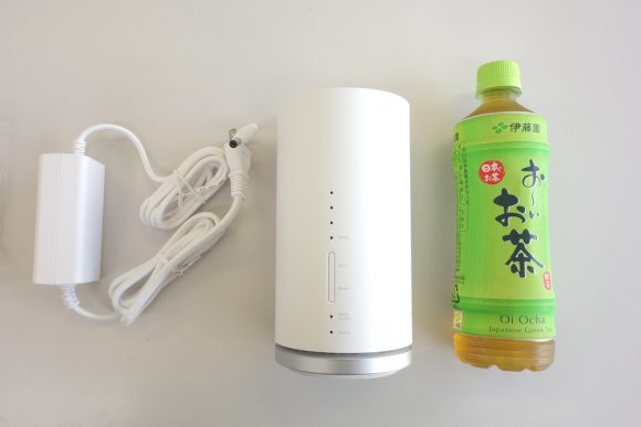 Speed Wi-Fi HOME L01のサイズ (1)