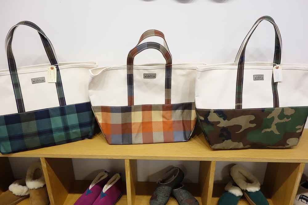 L.L.Beanのトートバッグ2019年秋冬シーズン限定カラーを一緒に見て