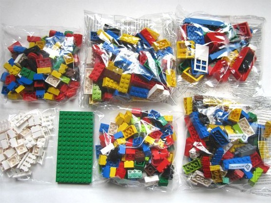 レゴ基本セット「赤いバケツ」の中身を全部公開！（写真多め） | 子育てパパがなにかやらかしています。